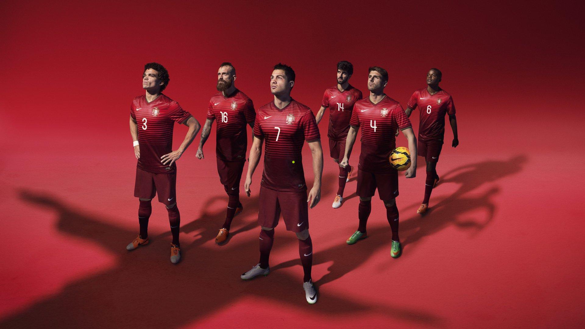 于远伟评新加坡队实力强劲 强调年轻球员斗志与顽强精神至关重要